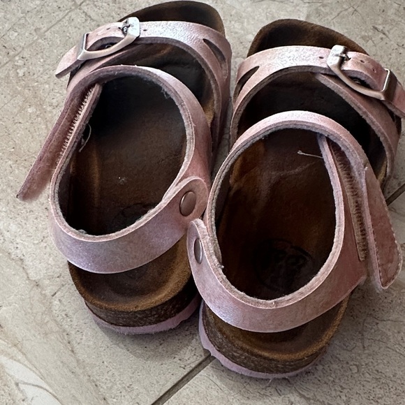 Chic Metallic Pink Kids Sandals - Picture 6 of 7